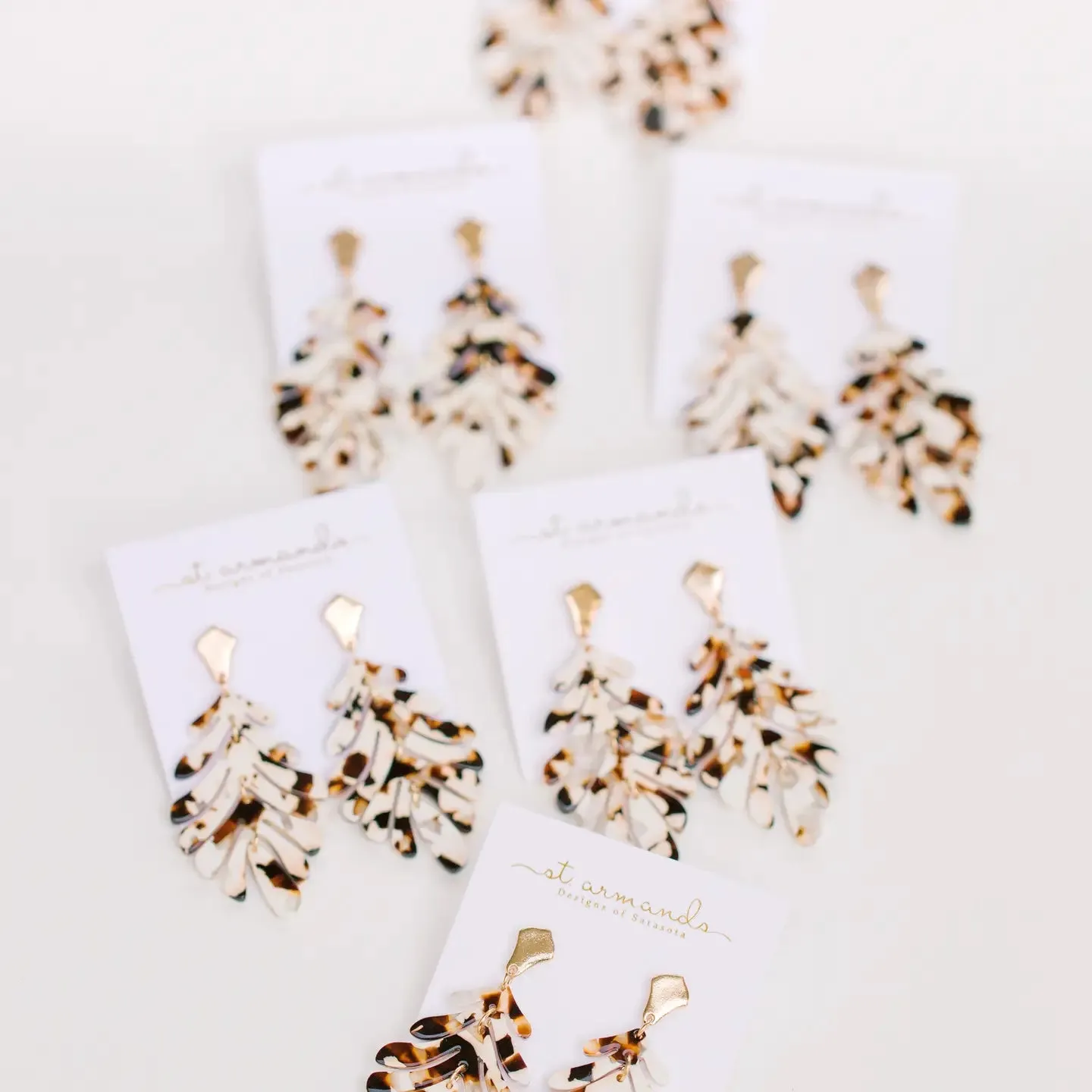 Cocoa Petite Palm Drop Earrings